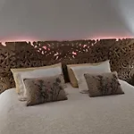 Ocean House Apartment